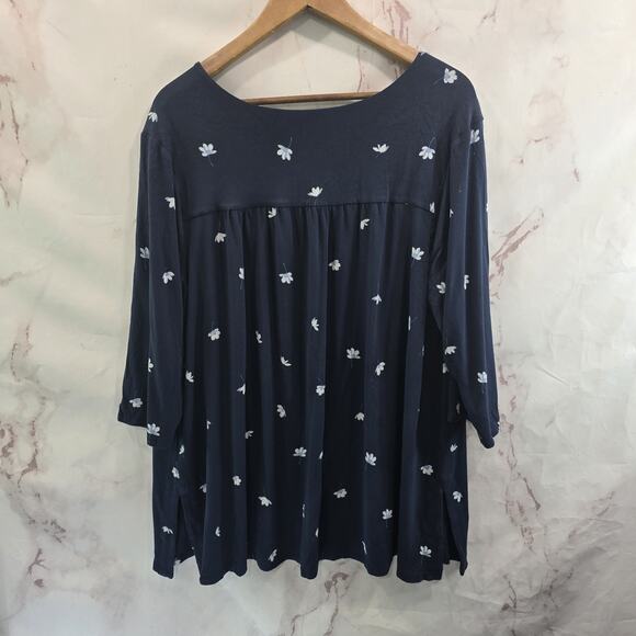 J Jill Shirt Womens XL Blue Floral Pattern V Neck Wearever Tee T Pleated Half - Picture 5 of 11